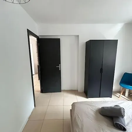 L'alyscamps Apartment *
